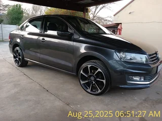 2018 Volkswagen Polo Sedan Sedan