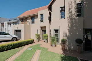 Room for rent in Midrand 1 December