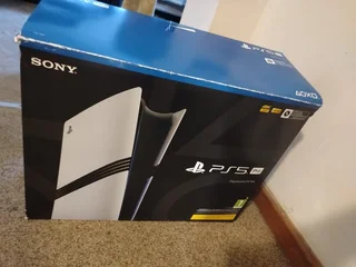 Ps5 pro with disk drive included only R15400 with box no stick drift perfect test first