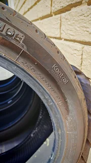 Hankook 225/45/R18 4 x run-flat tyre&#39;s for sale