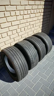 Hankook 225/45/R18 4 x run-flat tyre&#39;s for sale