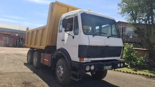 Mercedes Benz 2624 Tipper 10 Cube