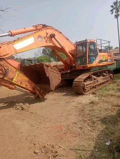 Doosan Solar 500LC-V SN 50 Ton Excavator 2010