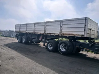 Trailmax Droptip 2016 7/11m