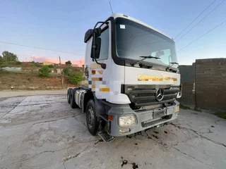 Mercedes Actros 3350