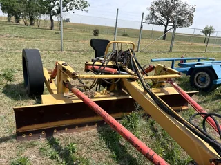 4m Tractor Drawn Road Grader