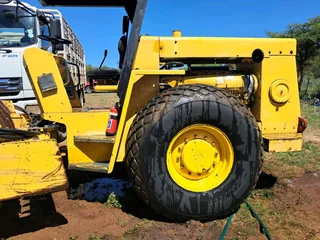 Bomag BW 212 Smooth Drum Roller