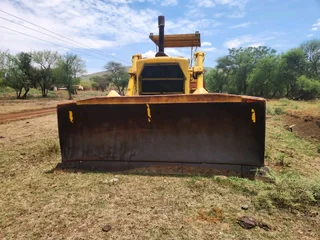Caterpillar D9 Dozer