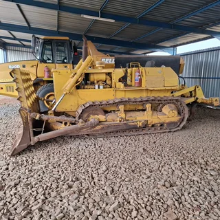 Komatsu D65 - 8 Dozer 1986