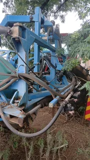 Gifspuit 16m Boom 2000L