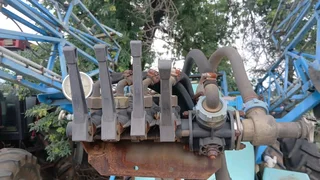 Gifspuit 16m Boom 2000L