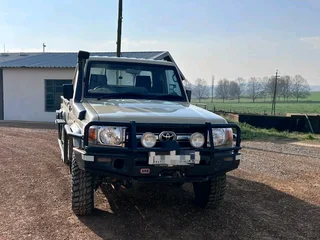Land Cruiser 79 2022
