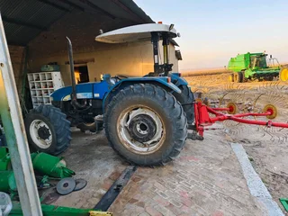 New Holland TD 95