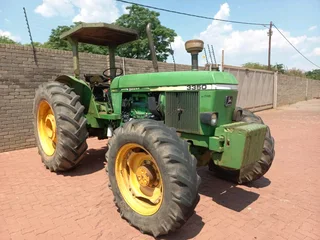 John Deere 3350 Tractor