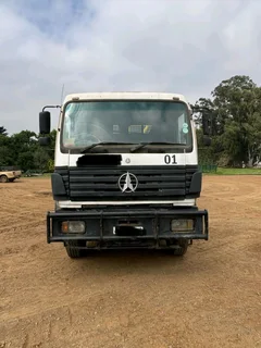 Mercedes Powerliner 442 ADE with Top Trailor Twin Bin Combo