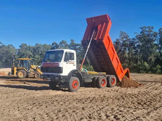 Mercedes Benz V Series 10 Cube Tipper