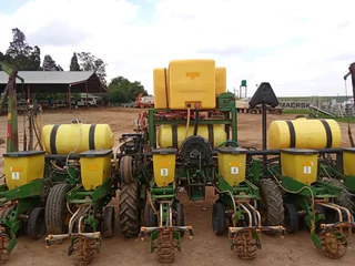 John Deere 1750 Planters x 3 Available