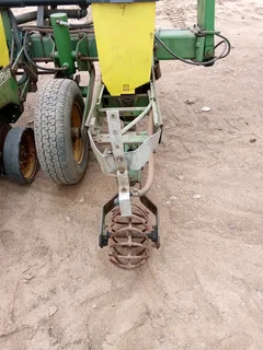 John Deere 1750 Planters x 3 Available