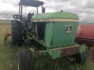 John Deere 4840
