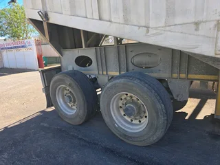 Grain Carrier Bottom Dumper 2019