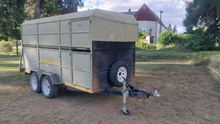 Skaap /Wildswa te Koop 3.9mx1. 7m x1. 8m