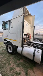 International 9800i 2012 Model Truck