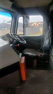 International 9800i 2012 Model Truck