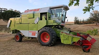 Claas Dominator 106 Stroper