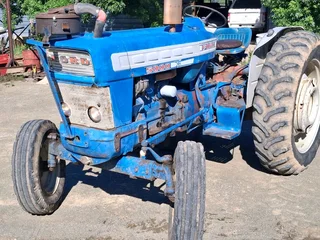 Ford 5000 Tractor