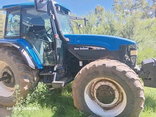 New Holland TM 155