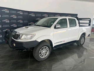 Toyota Hilux Legend 45 2015