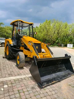 Jcb 2DX Tlb 2015