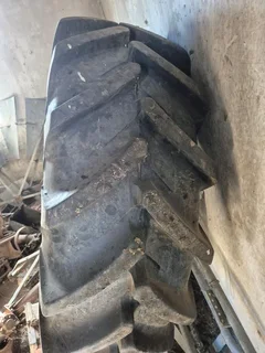 X1 Agribib 16.9R28 Band