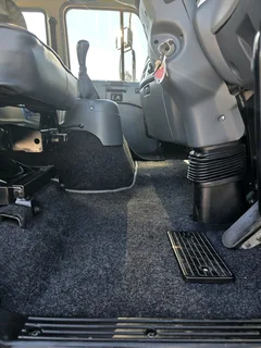 2009 Nissan UD80 dropside for sale