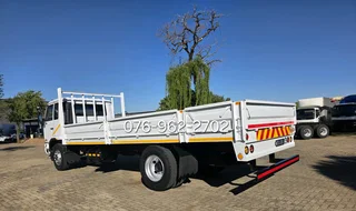 2009 Nissan UD80 dropside for sale