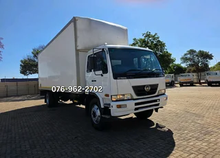 2014 Nissan UD80 Closed Body truck for sale, mileage 531000km on the clock