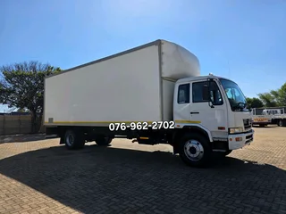 2014 Nissan UD80 Closed Body truck for sale, mileage 531000km on the clock