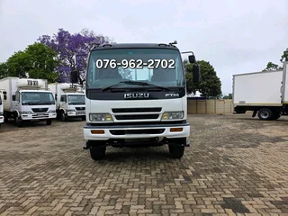 2009 Isuzu FTM1200 6x4 Dropside. Truck is in excellent condition. New dropside fitted.
