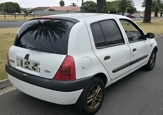 2001 Renault Clio 1.4 RXE