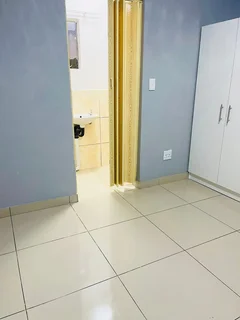 Room to rent Cosmo City, Ext 8