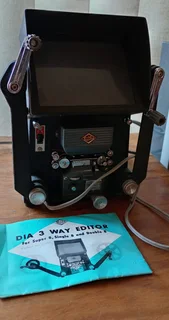 Vintage camera's and lots more for sale