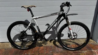 Carbon Mountain Bike - Dynamics Phantom Pro