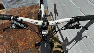 Carbon Mountain Bike - Dynamics Phantom Pro