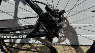 Carbon Mountain Bike - Dynamics Phantom Pro