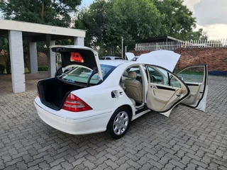 2005 Mercedes-Benz C180