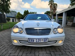 2005 Mercedes-Benz C180