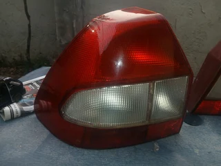 Ford ikon brake lights