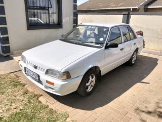 Mazda 323