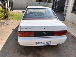 Mazda 323