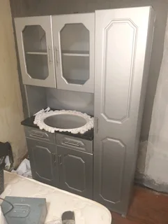 Bachelor Room available